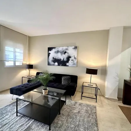 아파트 H2m Ferrandiz Moderno 80m2 *